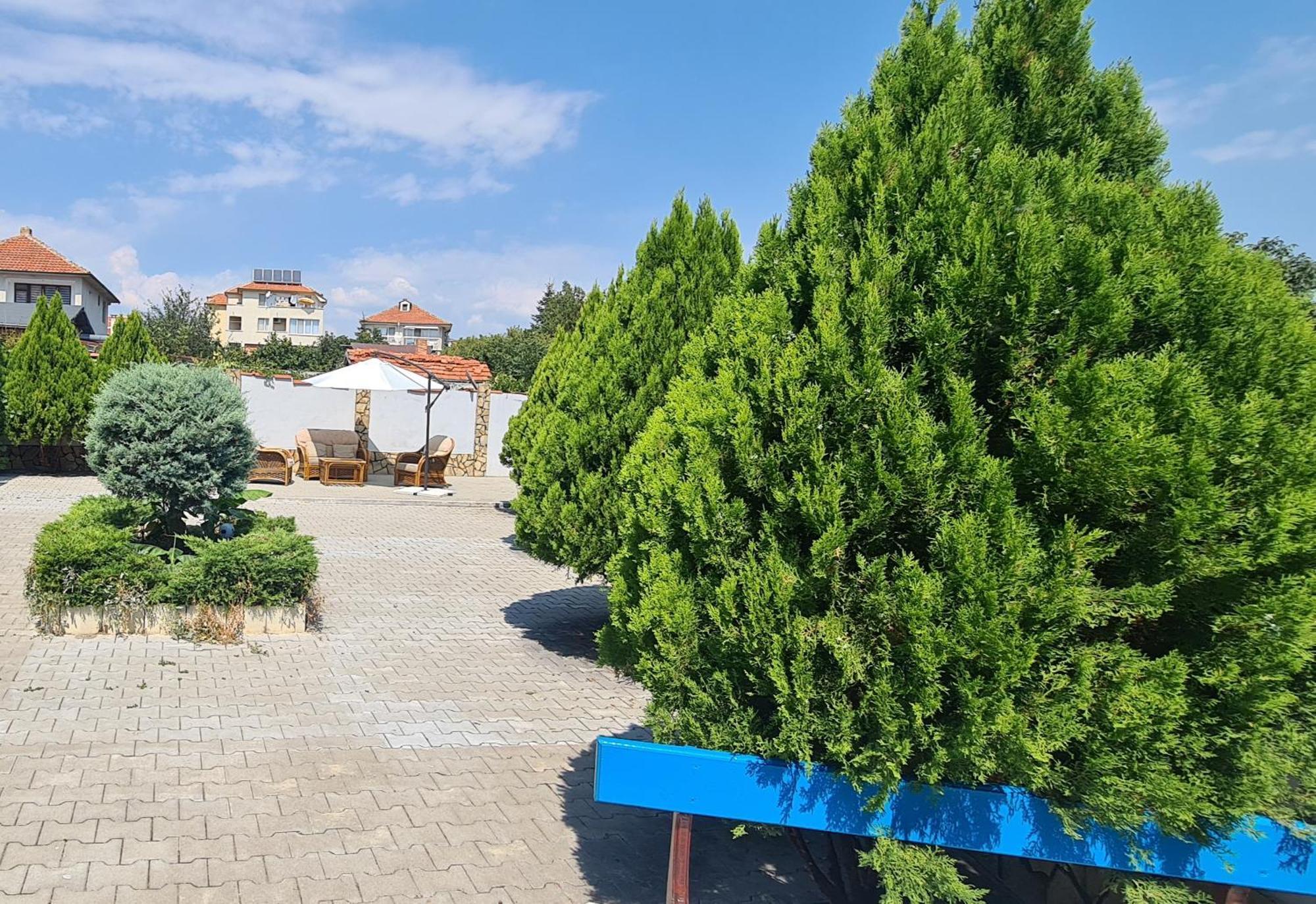 Sineva Guest House Ravda Exterior photo